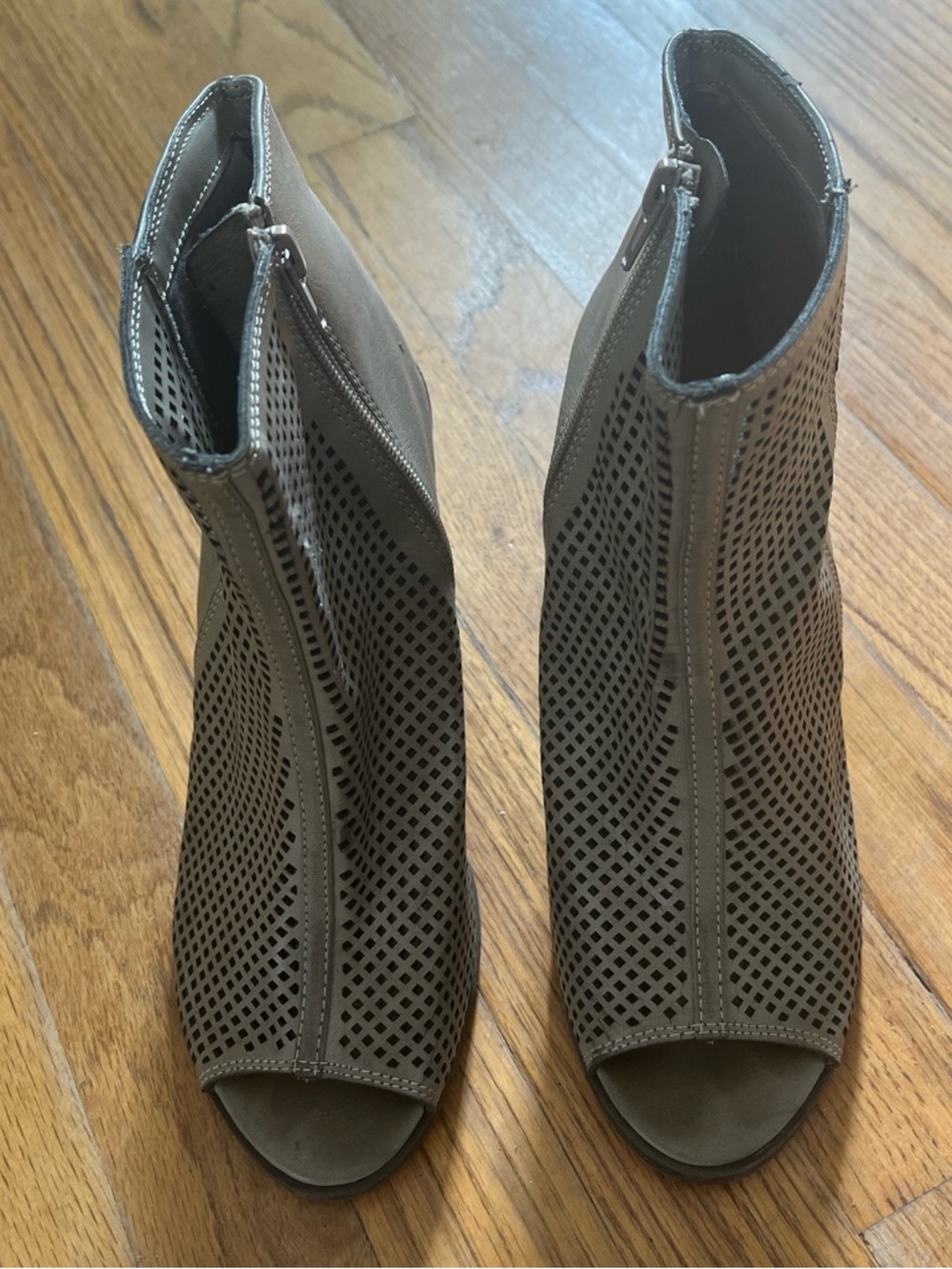 Women’s Peep-Toe Boots in Taupe